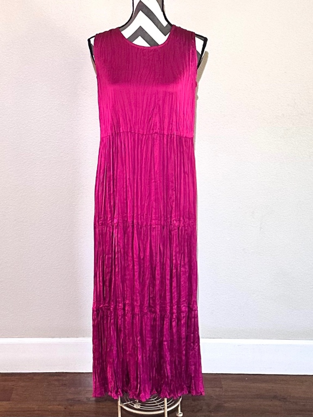 J. Jill NWT Maxi Sleeveless Cerise Dress Crushed Crinkled Texture in Magenta S